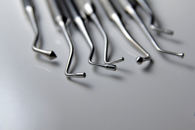 después de un implante dental se puede trabajar